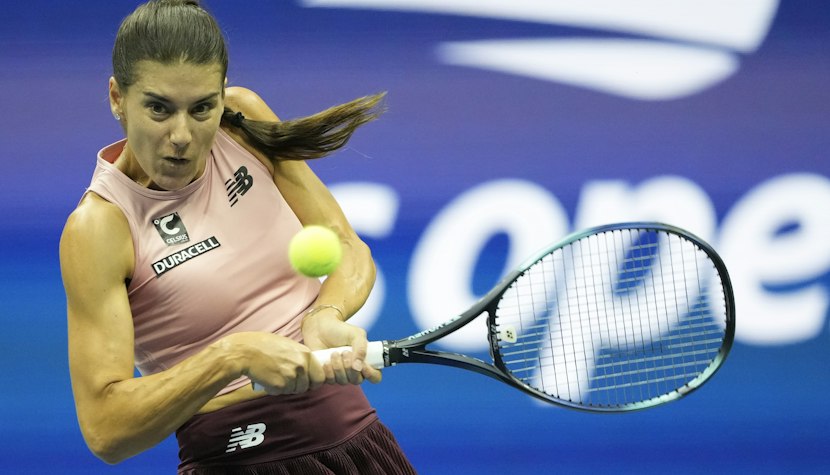 Sorana Cîrstea va juca miercuri cu Katerina Siniakova în optimile de finală de la Ningbo - 2023 Sorana Cîrstea, surprinsă în timpul unui meci de tenis