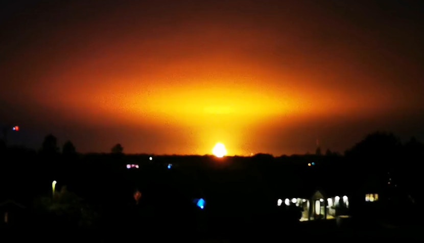 Un rezervor de biogaz a fost lovit de fulger și a explodat, lângă Oxford
