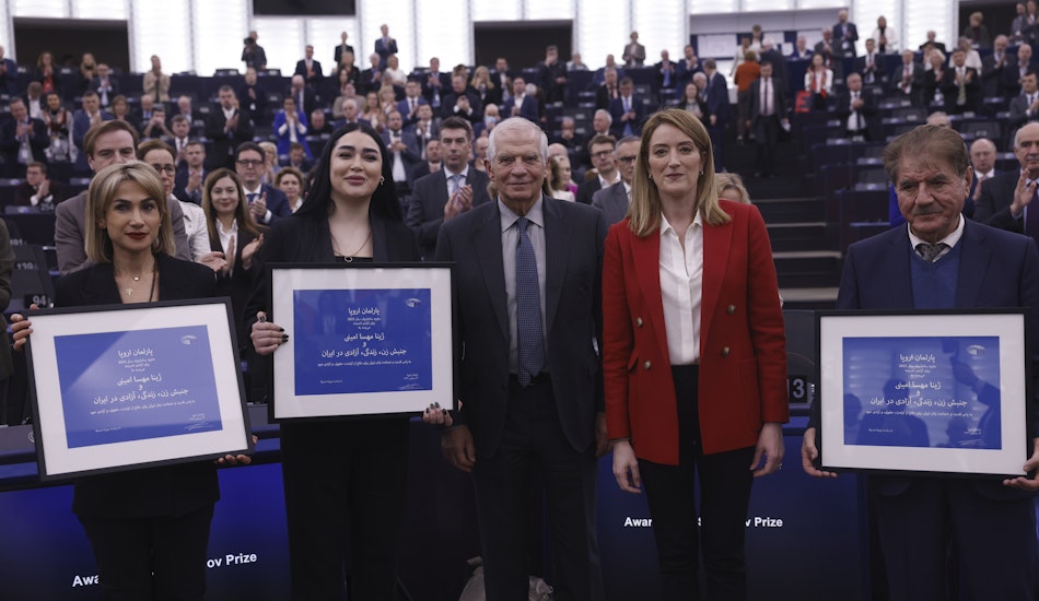 AP/ Acordarea postumă a Premiului Saharov al Parlemntului European activistei Mahsa Amini