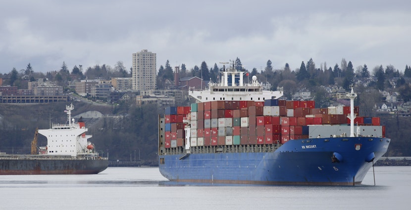 O navă cargo bulgară este sechestrată în Marea Arabiei