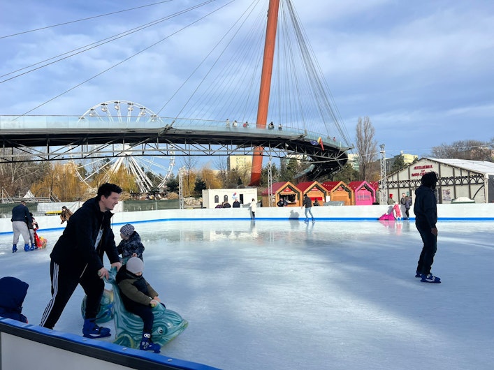 Ce patinoare din București sunt deschise în sezonul 2023 - 2024. Program și  prețuri