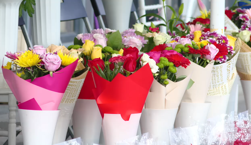 Românii cumpără milioane de buchete de flori în fiecare an