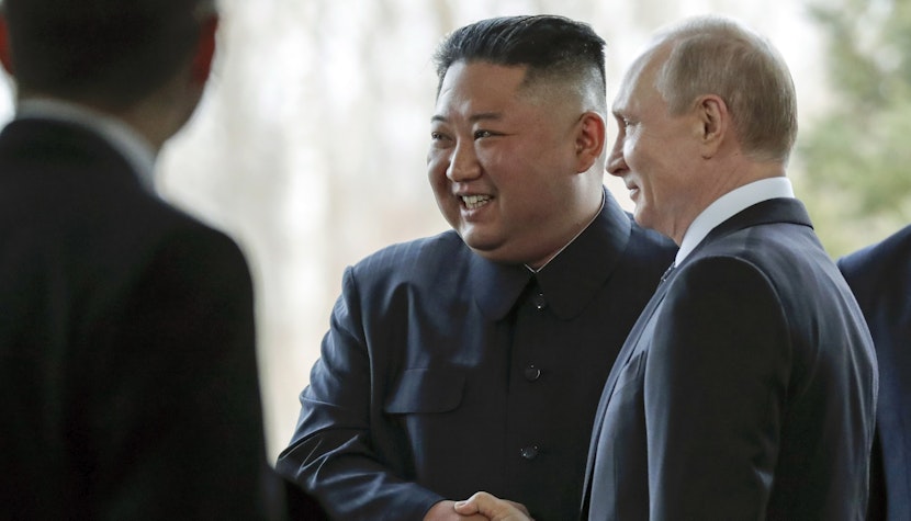 Kim Jong Un și Vladimir Putin