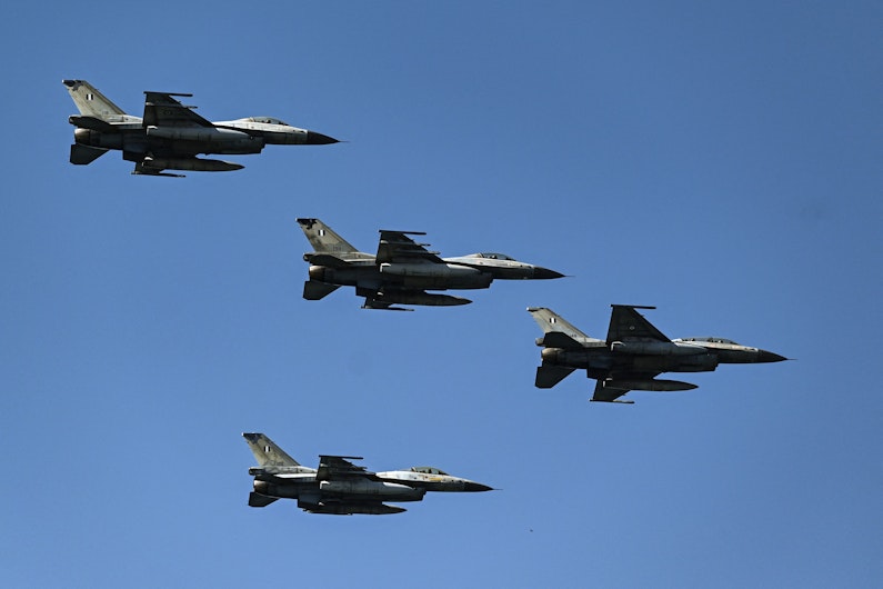 avioane F-16