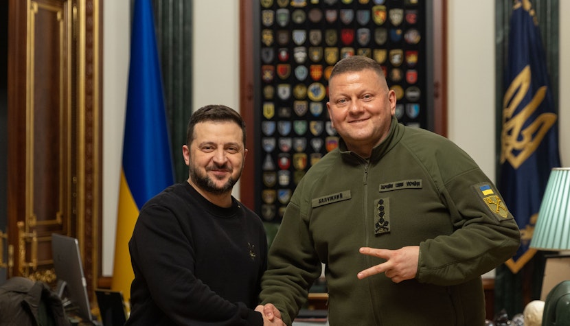 Volodimir Zelenski și generalul ucrainean Valeri Zalujnîi