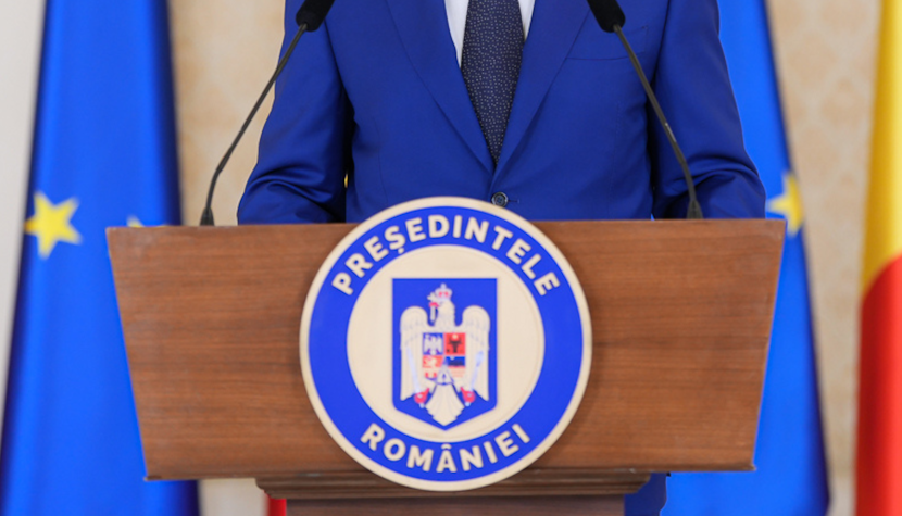 pupitru președinte românia