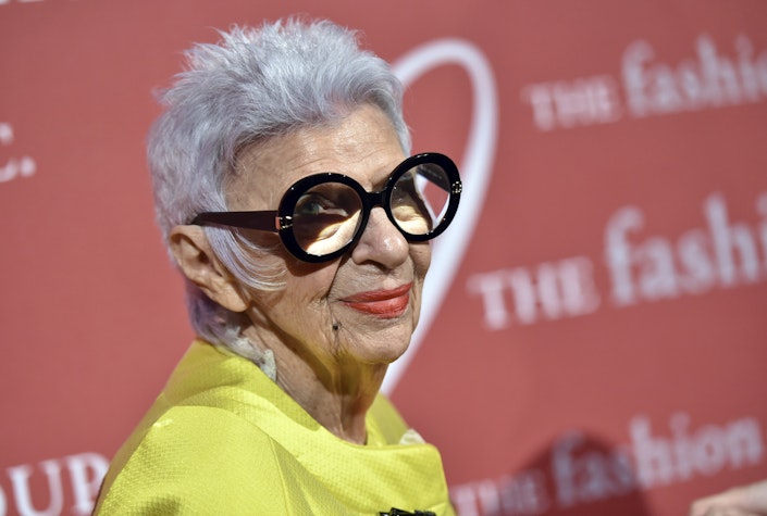 Iris Apfel, un simbol al universului modei din New York