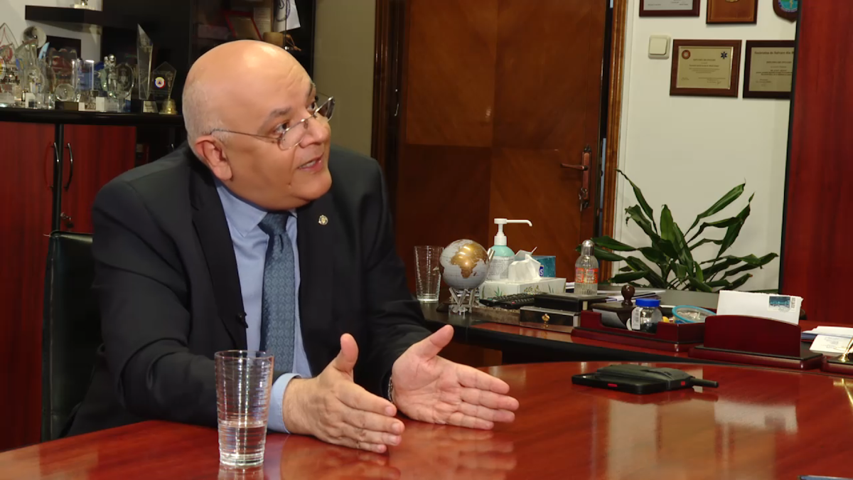 Raed Arafat contestă sechestrul pe avere în dosarul elicopterului SMURD