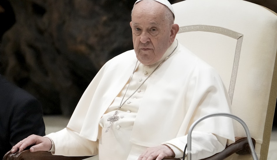 Papa Francisc a atras atenția industriei globale de armament că este ”groaznic să câştigi bani din moarte”