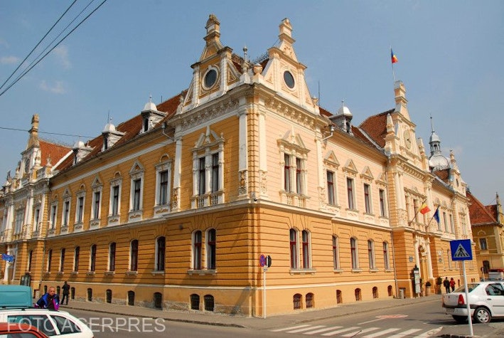 cladire primaria brasov