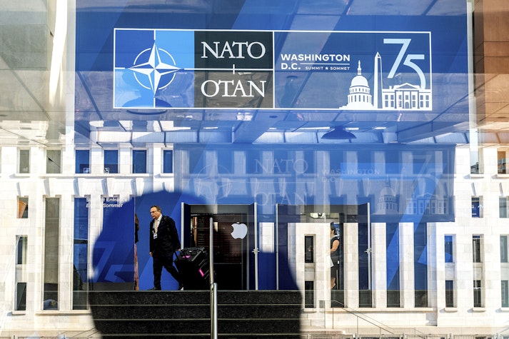 Summit NATO