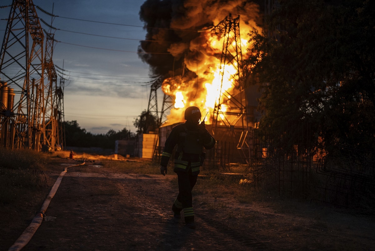 Zelenski avertizează că Rusia încearcă un blackout masiv în Ucraina înainte de iarnă
