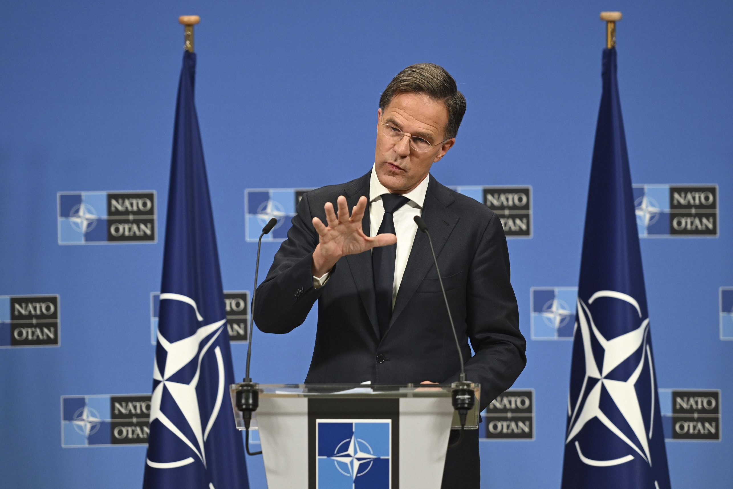 MARK RUTTE | Euronews.ro