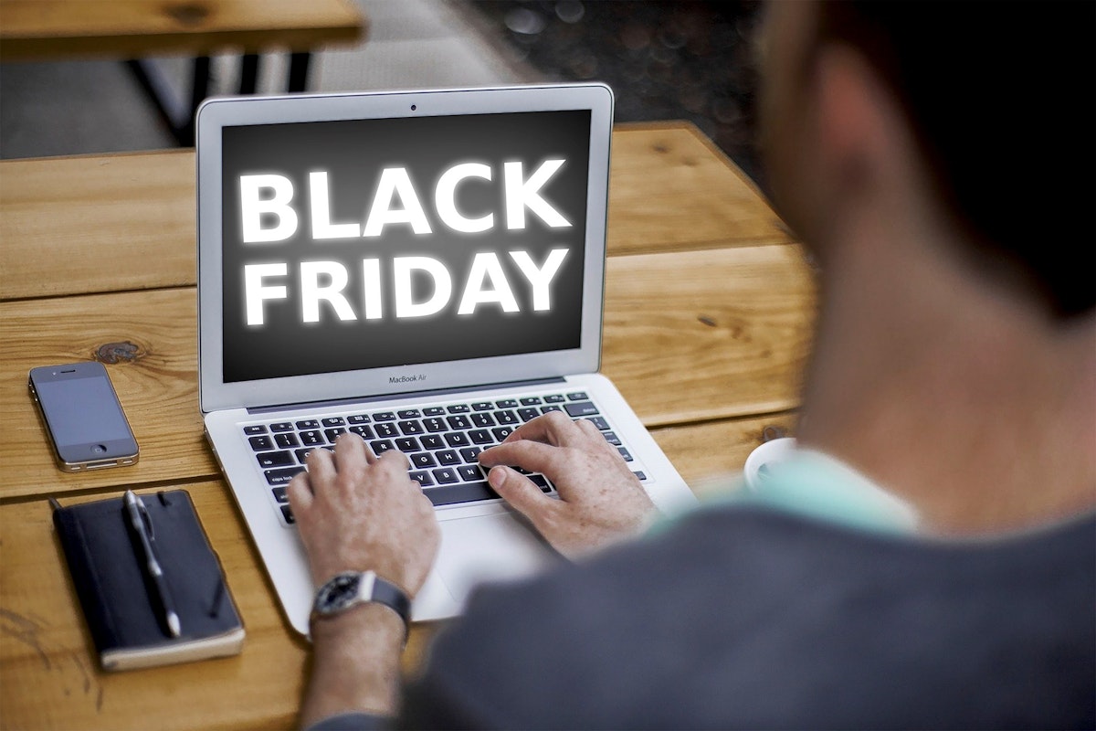 Experiment Euronews România: Prețurile rămân stabile înaintea Black Friday