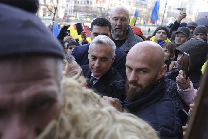 Calin Georgescu, conjurat de jurnalisti si sustinatori