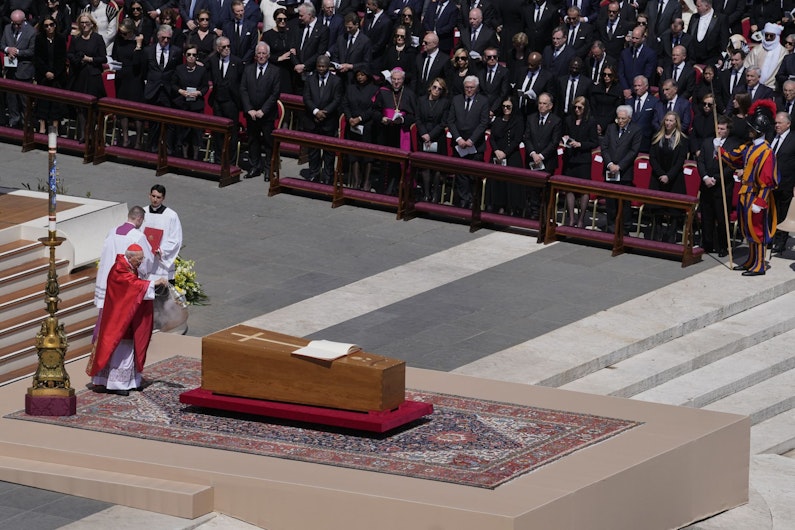 Funeraliile Papei Francisc