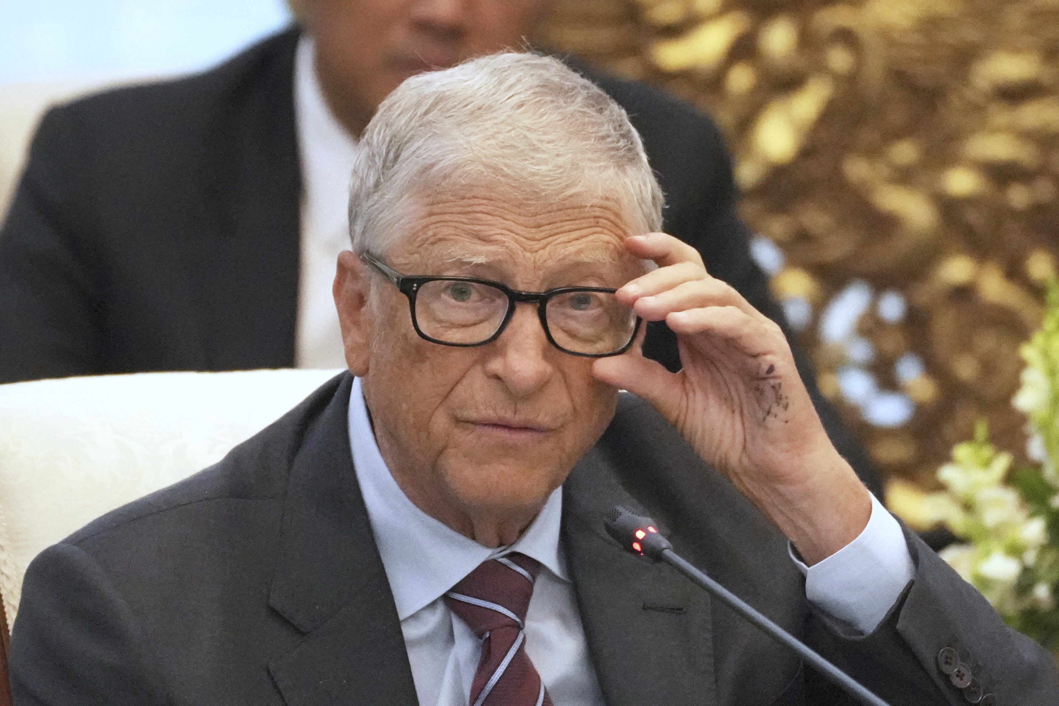 Bill Gates se retrage de la Summitul AI din India: Motivele! Bill Gates se retrage de la Summitul AI din India: Motivele!