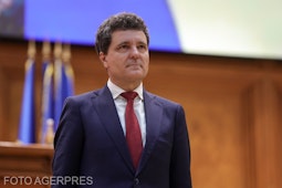 Nicusor Dan, în Parlament