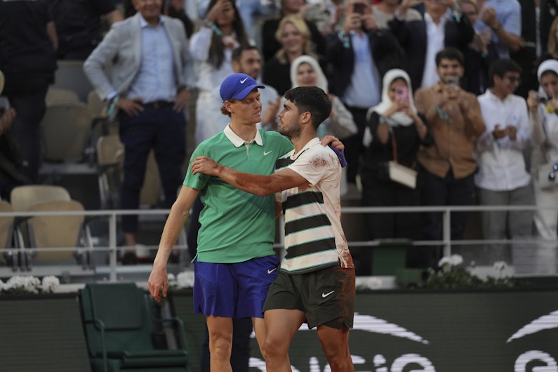 Jannik Sinner și Carlos Alcaraz, în finala Roland Garros 2025