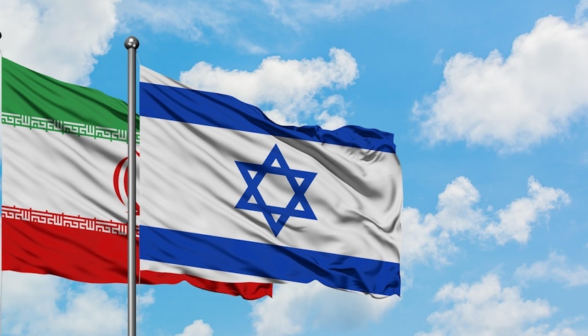 Între Iran și Israel nu a fost pace cu adevărat niciodată steagurile iran și israel