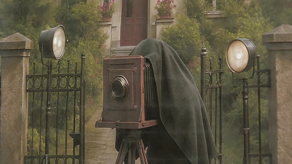 Imaginea este realizată cu tehnologie veche de 150 de ani, iar fotografia este gata abia a doua zi.