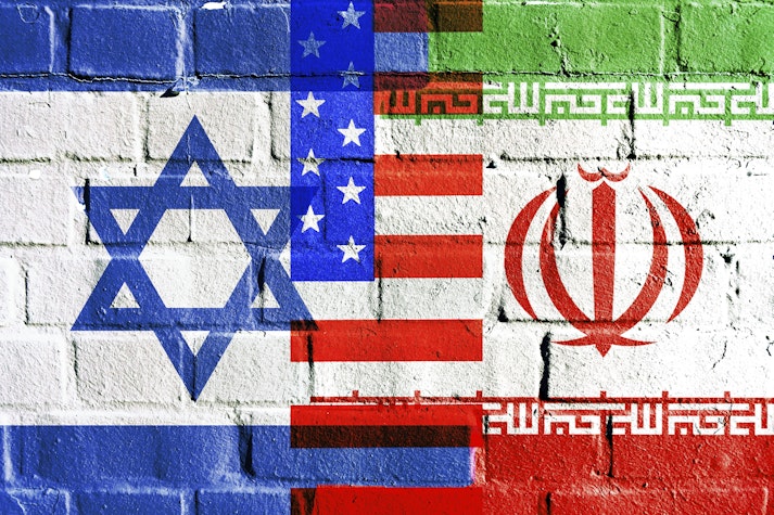 Colaj steaguri Iran, Israel, SUA