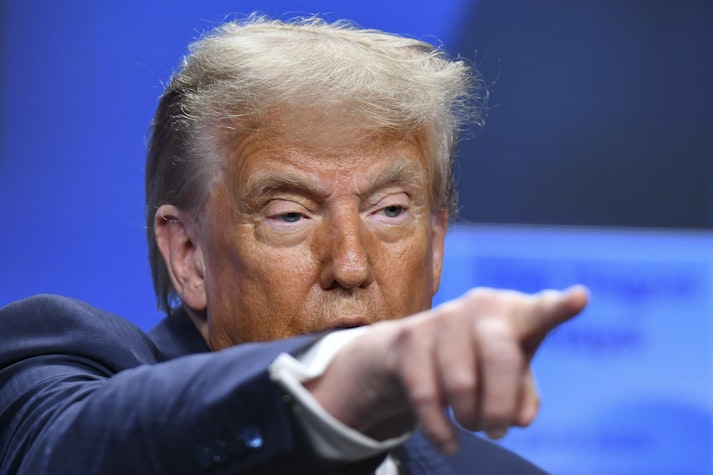 Donald Trump, la summitul NATO