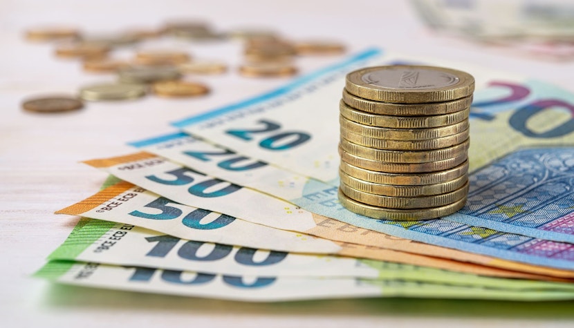 Bulgaria adoptă euro din 2026. moneda euro