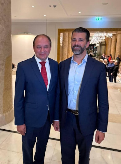 Ion Ceban (stânga) și Donald Trump Jr. (dreapta)