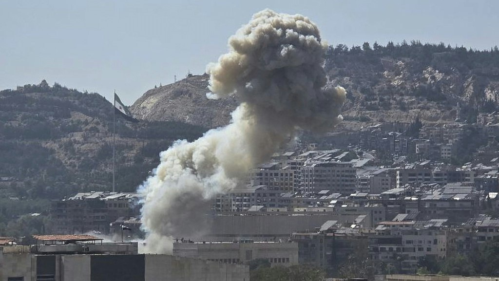 Iordania a bombardat ținte din Siria după atacul asupra unei biserici ortodoxe. Cel puțin șase morți