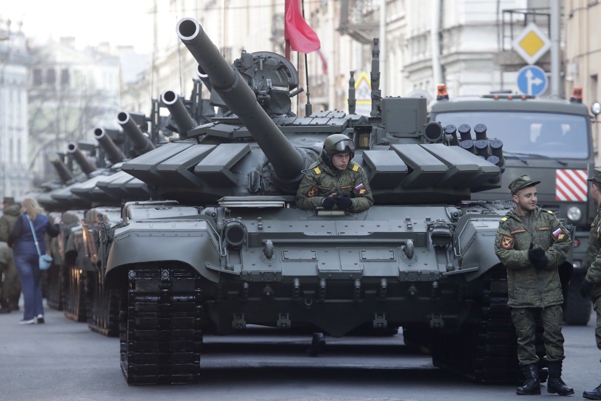 Rusia pregătește noi majorări de taxe pentru a susține cheltuielile militare. Aproximativ 4 milioane de oameni ar putea fi afectați