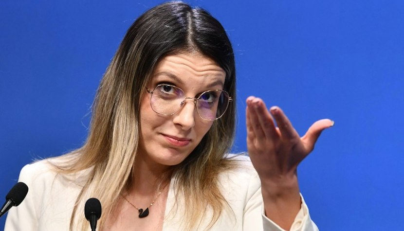 Diana Buzoianu Diana Buzoianu