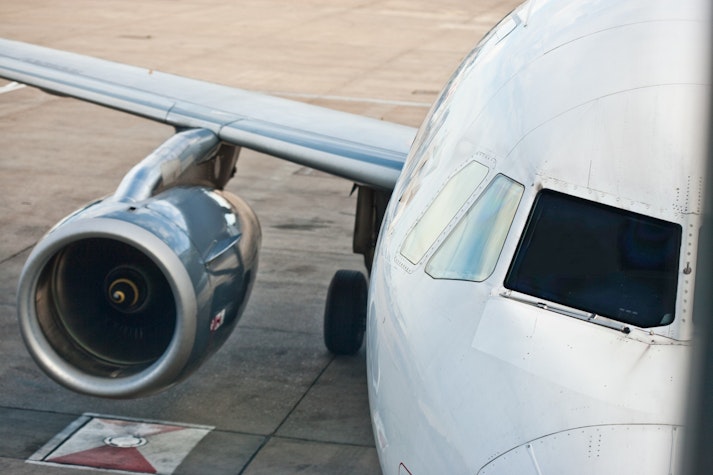 Avion, detalii: aripa, motor