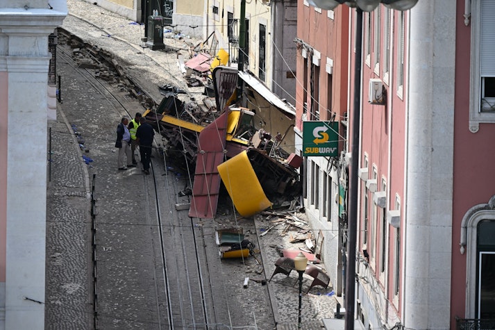 Funicular, în Lisabona, distrus