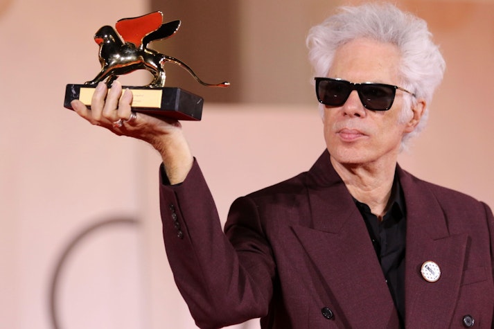 Jim Jarmusch cu Premiul Leul de Aur 2025