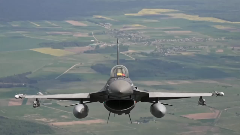 Avion de lupta F-16