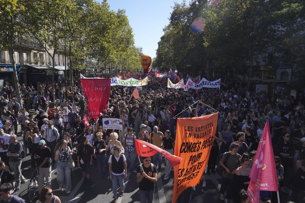 Val de proteste în Europa conduse de tineri din Generația Z pentru condiții de trai și educație