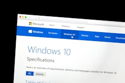 sistem de operate windowd 10 instalat pe un calculator