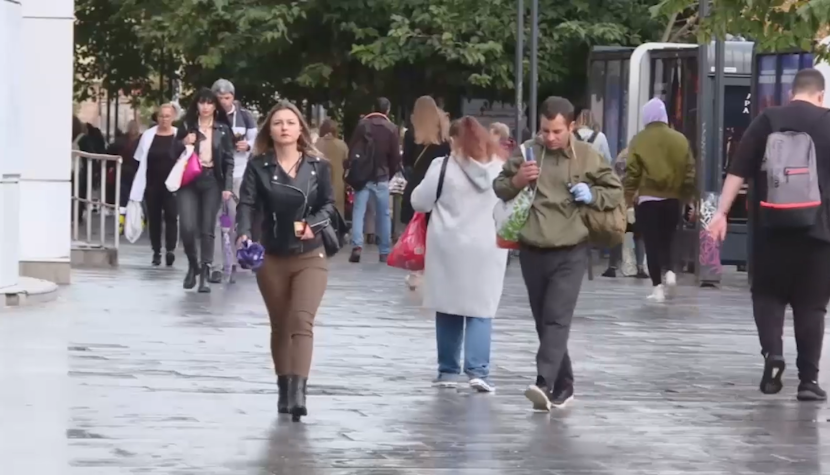 Weekend cu ploi slabe și temperaturi scăzute. Meteorologii anunță nopți cu îngheț în mai multe regiuni vremea