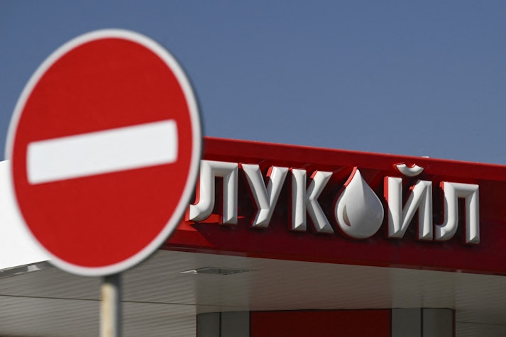 Lukoil, în vizorul Europei pentru afacerile desfășurate pe continent