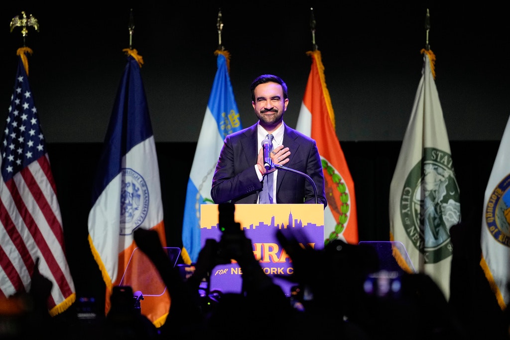 Primarul New York-ului susține un mesaj pro-imigrație la aniversarea a 250 de ani a SUA