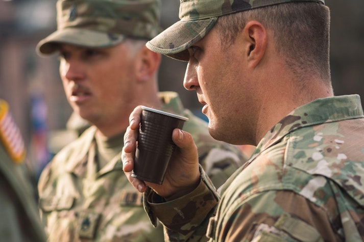 Militarii americani din Germania ar putea apela la ajutoare sociale și la banca de alimente