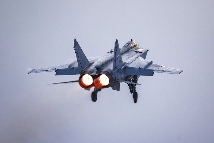 Avion MiG-31