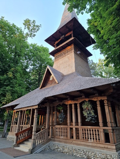 Mănăstirea Lacu Sărat