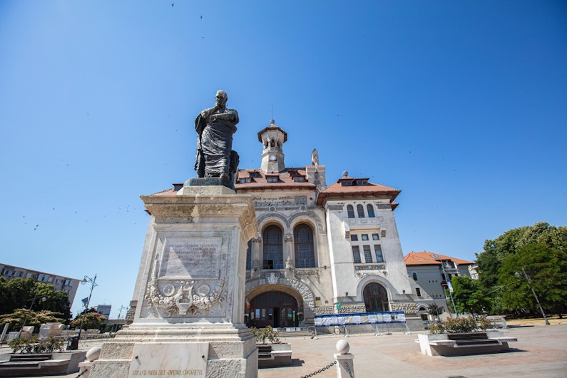 Piața Ovidiu, Din Constanța