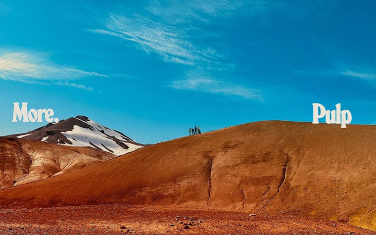 More nu propune o ruptură seismică, ci o evoluție rafinată, o maturizare firească a sunetului Pulp, el confirmă o continuitate muzicală.