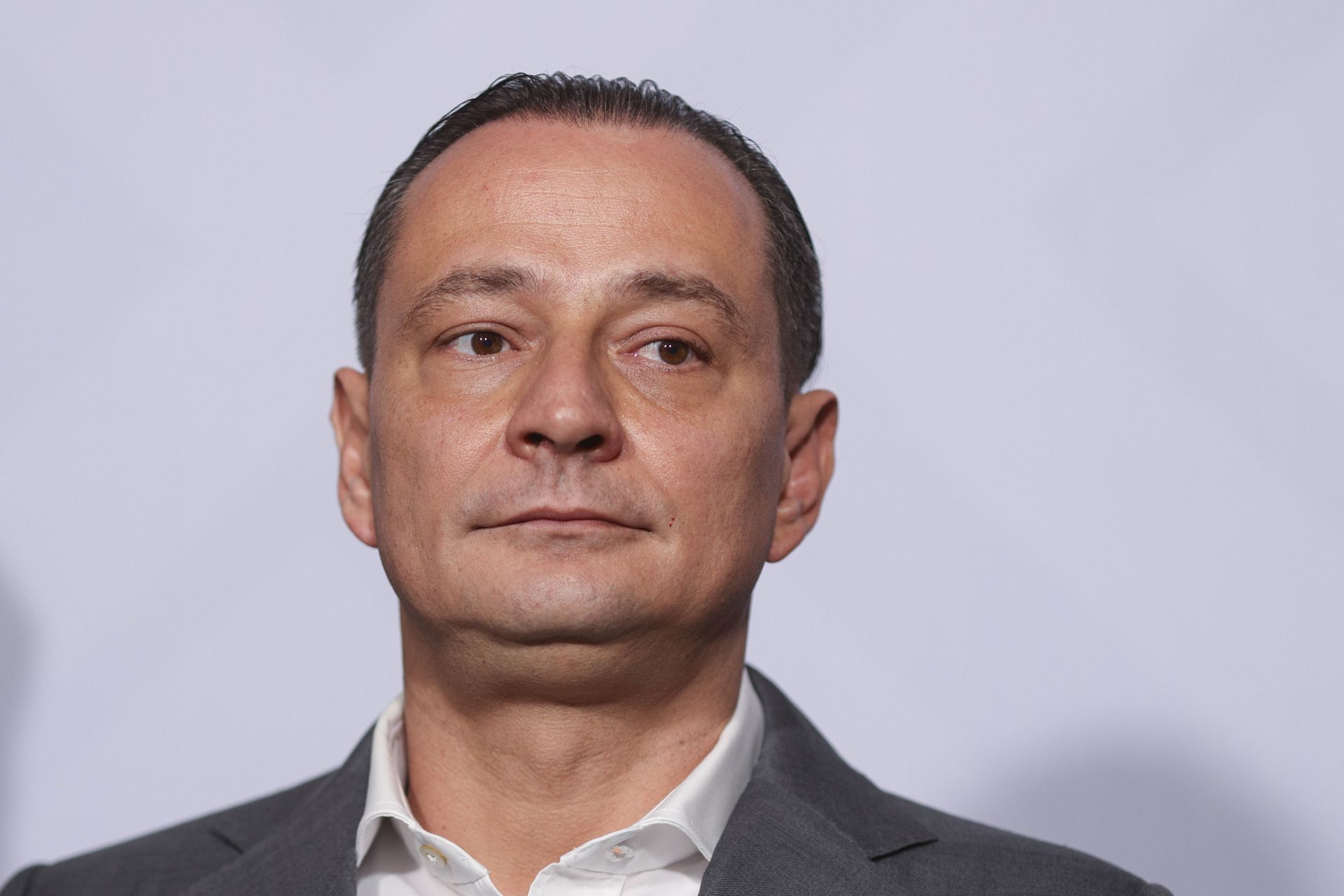 DANIEL BĂLUȚĂ