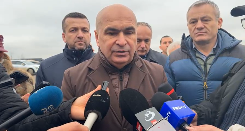 Ilie Bolojan dă declarații în fața jurnaliștilor