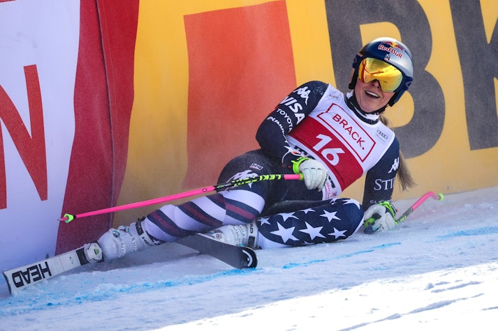 Lindsey Vonn a devenit cea mai în vârstă schioare care câștigă o etapă din Cupa Mondială