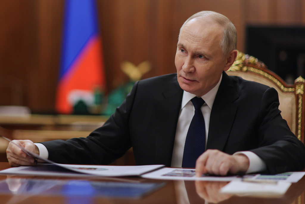 „Putin condamnă uciderea liderului iranian Khamenei”